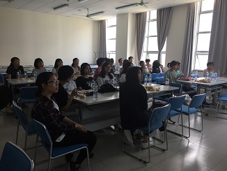 论实习生的形象与礼仪――太阳集团tyc86明德导师团系列活动