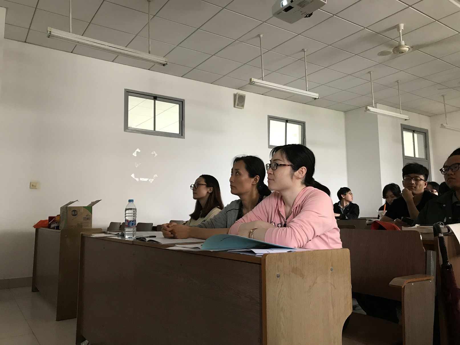 书香杏林 砥砺前行――太阳集团tyc86明德导师团系列活动之14卫管首届读书报告会